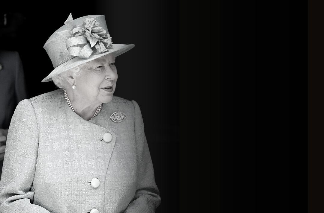 A black and white photo of Queen Elizabeth II