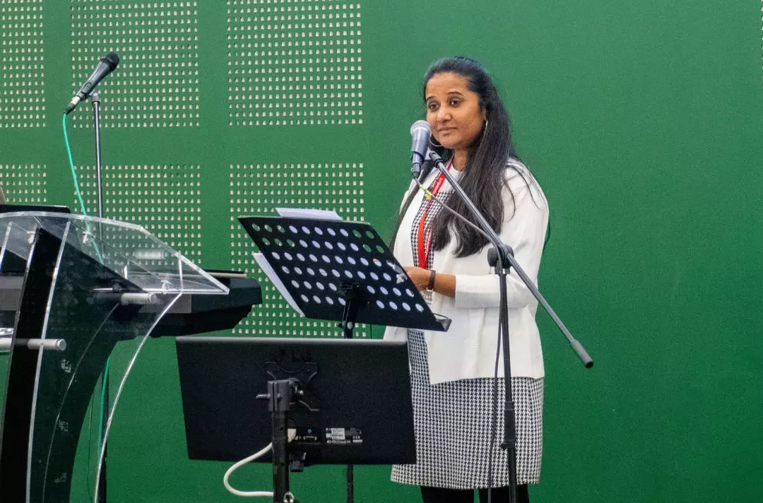 A photo of Nazia Yousaf speaking from the front
