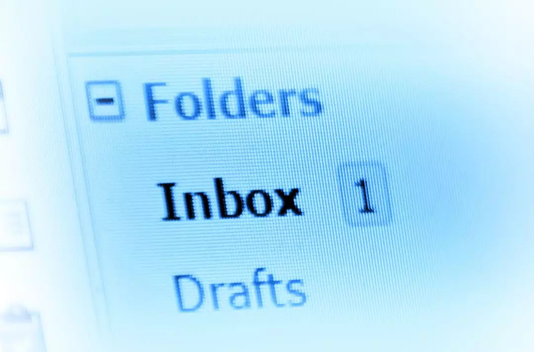 A photo of a computer screen showing 1 message in an inbox