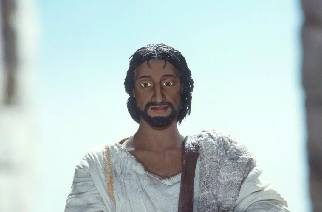 Photo shows a clay model of Jesus looking past the camera. ‘The Miracle Maker’ (2000) | Icon Film Distribution