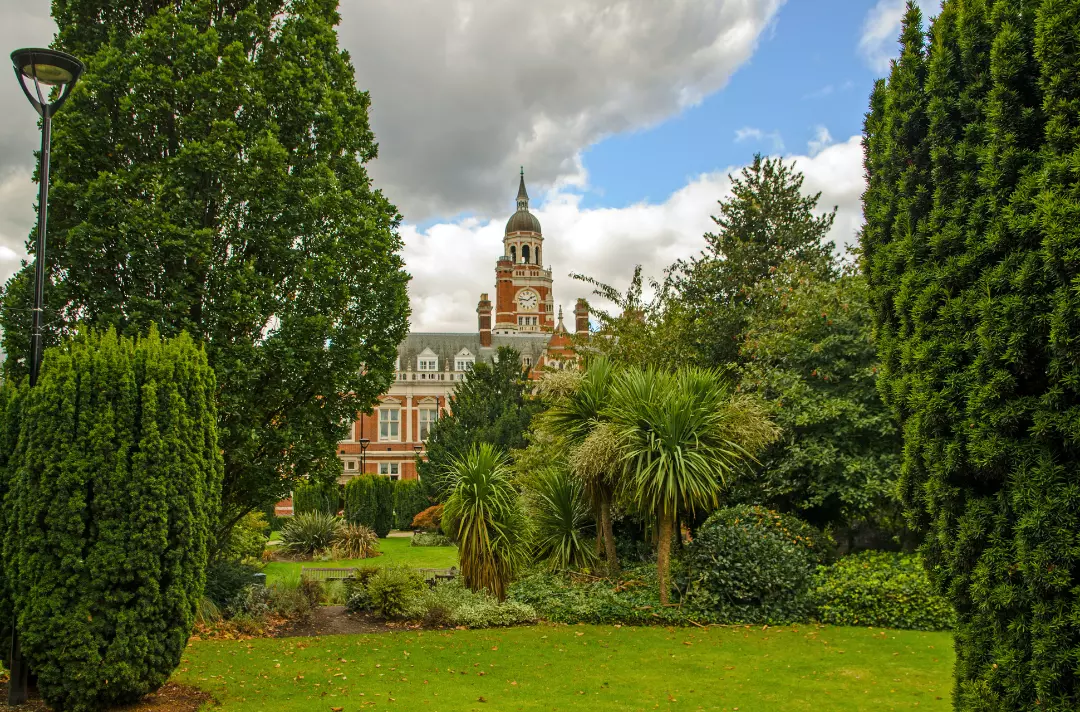 Photo shows Croydon Fairfield Halls from Queen's Gardens.