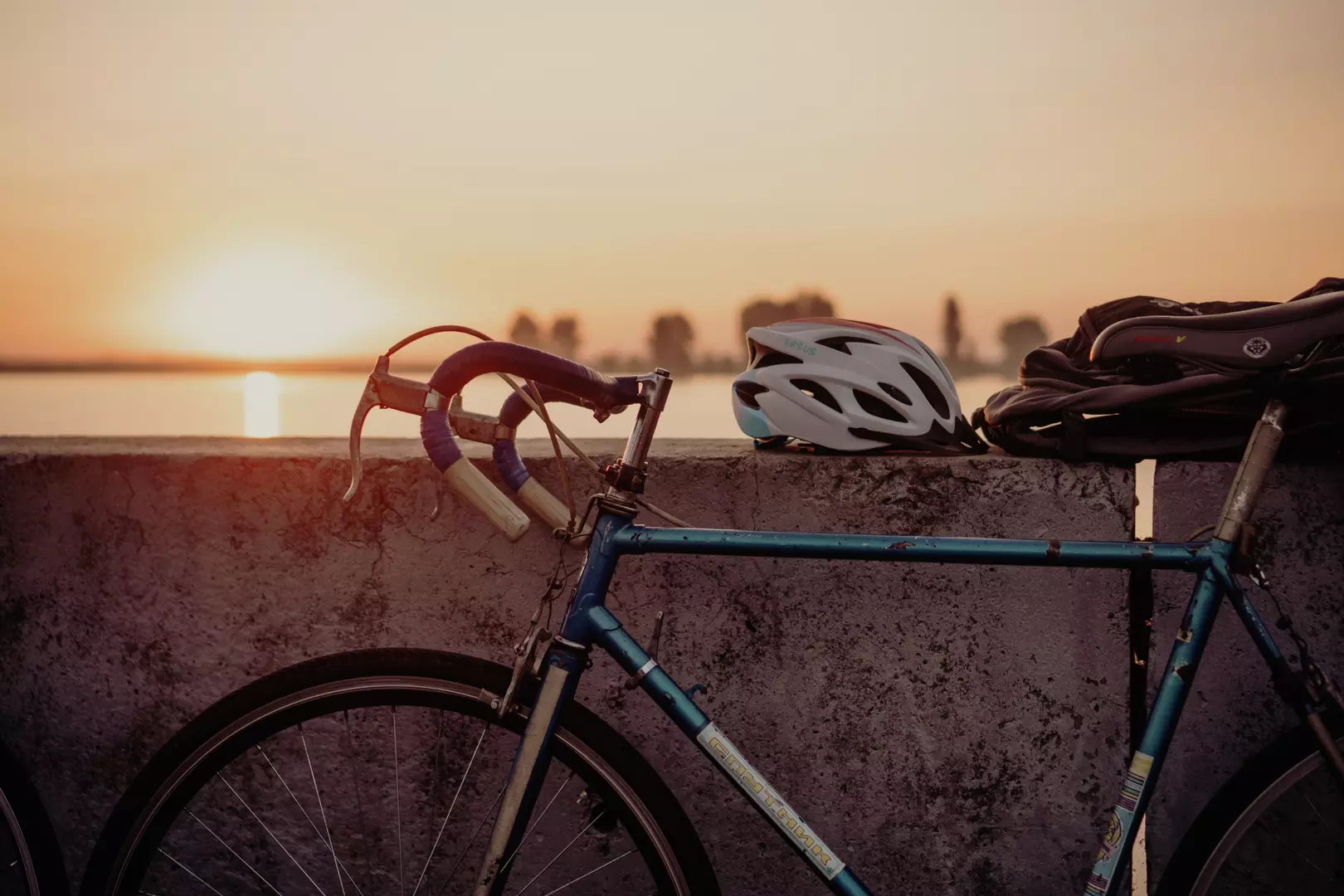 bike leaning against a wall