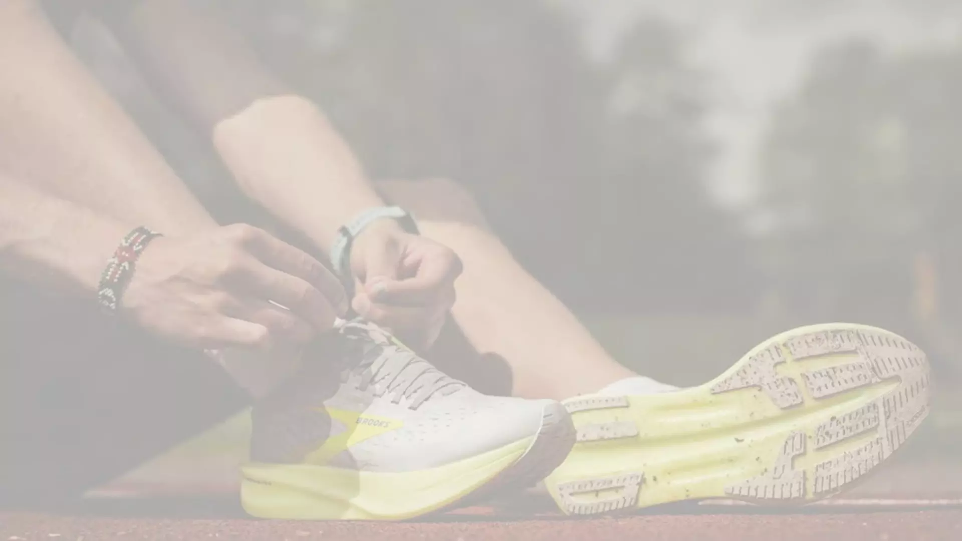 yellow trainer