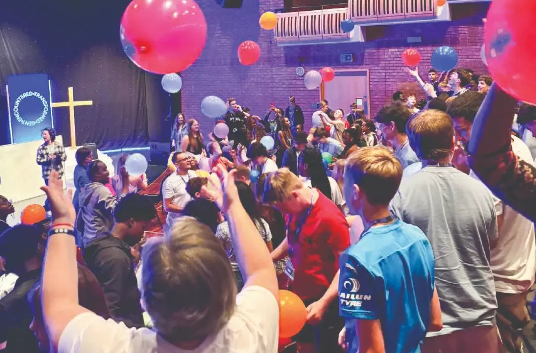 Photo from a London and South East Division summer school