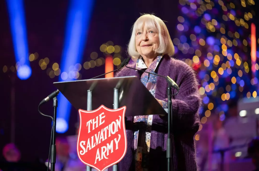 Judy Cornwell reads Genesis 1 and Isaiah 9