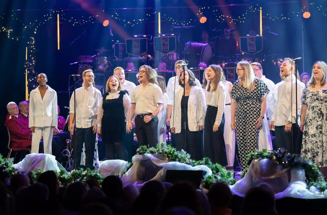 Una Voce performing