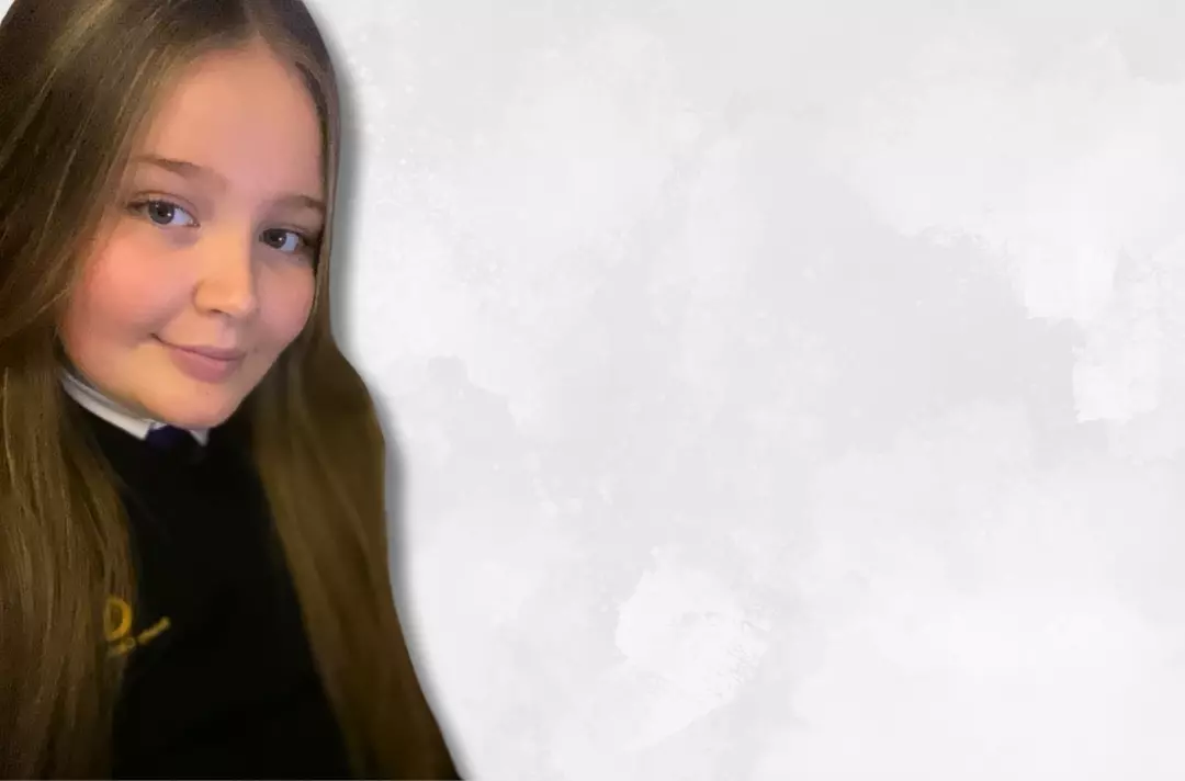 A photo shows Naomi Kelly's Daughter.
