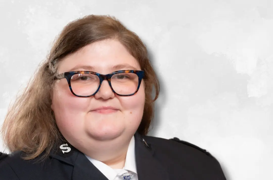 A photo shows Amy Bayliss-Fox.