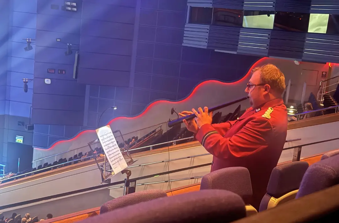 A lone cornett sounds out a lament in the ponderous ‘Mount Sanai’
