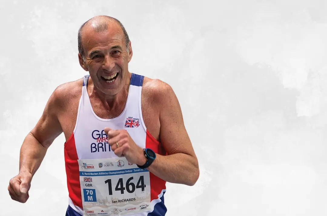 A picture of Ian Richards running
