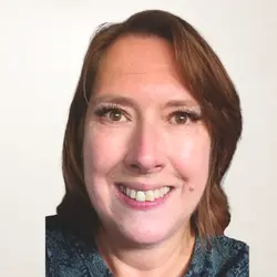 A photo shows Lyn Woods.